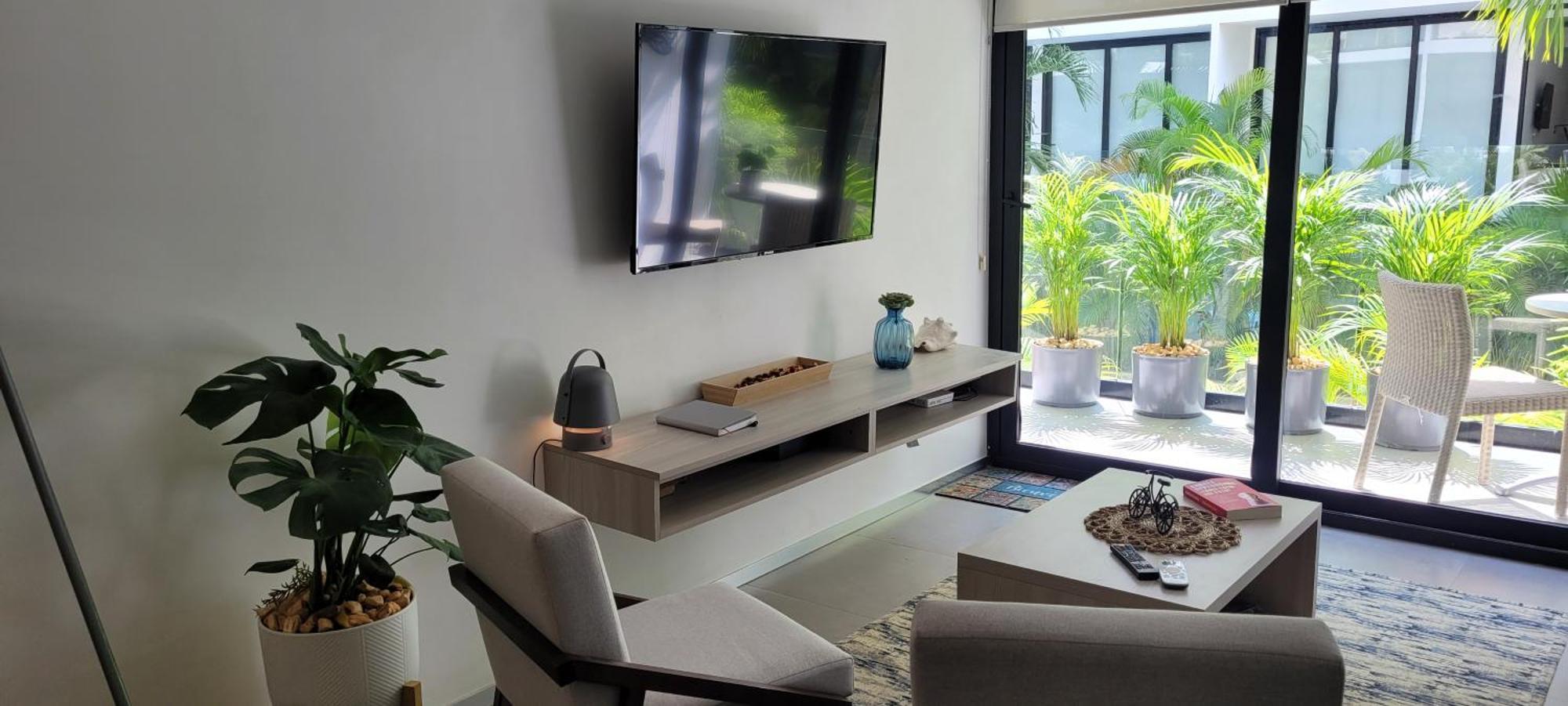 Stunning 1 Bdrm Condo Gym-Pool 10 Min To The Beach & Quinta Av Плая дел Кармен Екстериор снимка